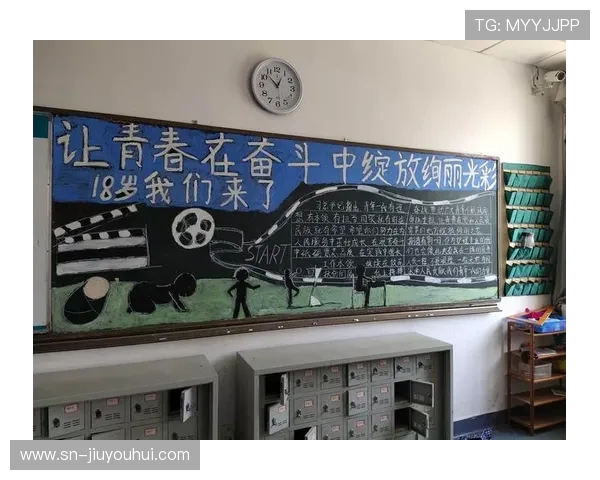 探寻李知谦在绿茵赛场上的成长轨迹与激情奋斗全景故事绽放历程记